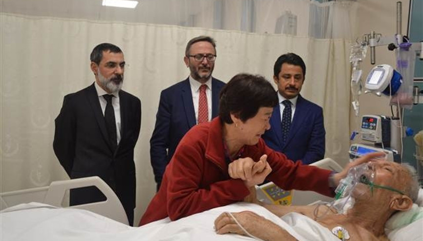 Gazi babasını ziyaret eden Koreli Ayla, gözyaşlarına boğuldu