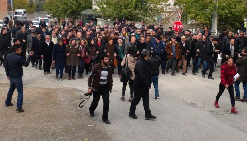 Malatyada Alevilerin evlerine atılan çarpılara kınama (3)