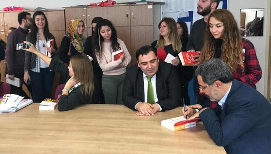 D&Rdan Öğretmenlere Sürpriz