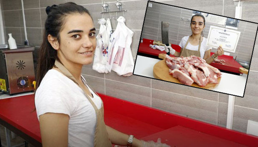 Şu anda öğrencilerimi işlemem gerekiyor ama ben etleri işliyorum