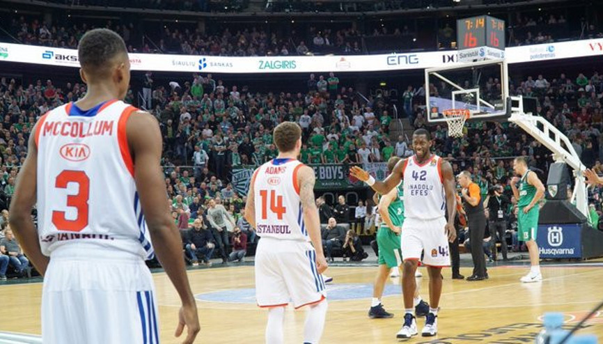 Anadolu Efes evinde siftah peşinde