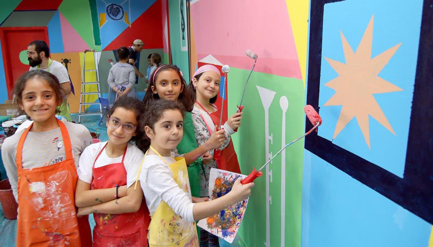 Fırçalar elimizde