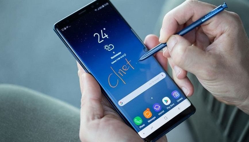 Galaxy Note 8 için yeni güncelleme yayında