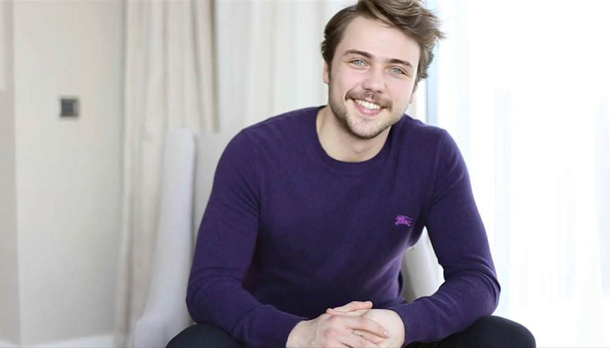 Tolga Sarıtaş kimdir Kaç yaşındadır