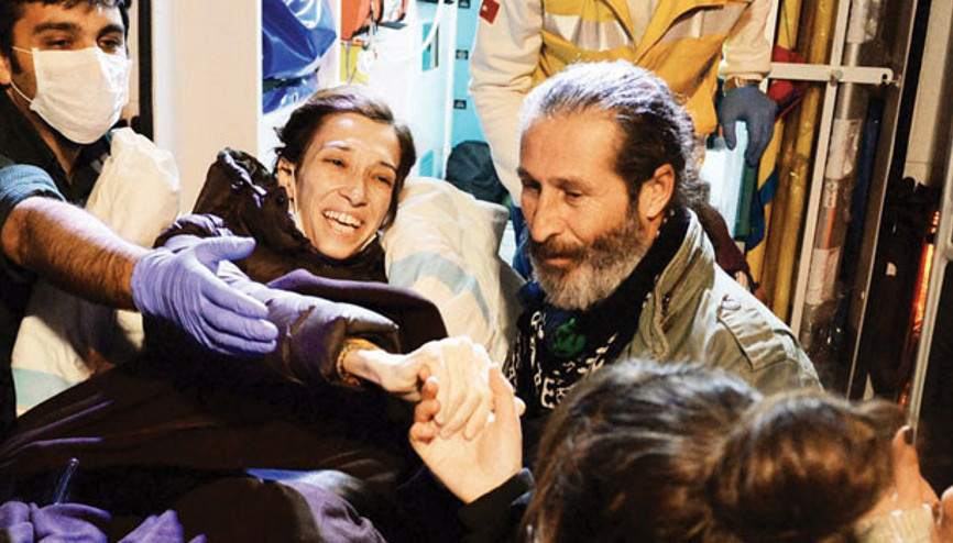 İşe dönene kadar açlık grevine devam edecek İşe dönene kadar açlık grevine devam edecek