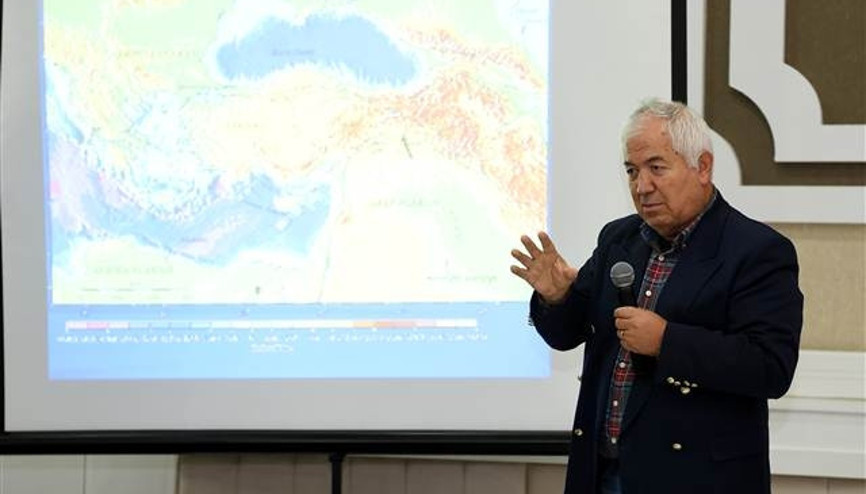 Profesörden Marmara için 3 deprem tahmini... Üçü de birbirinden korkutucu... Profesörden Marmara için 3 deprem tahmini... Üçü de birbirinden korkutucu...