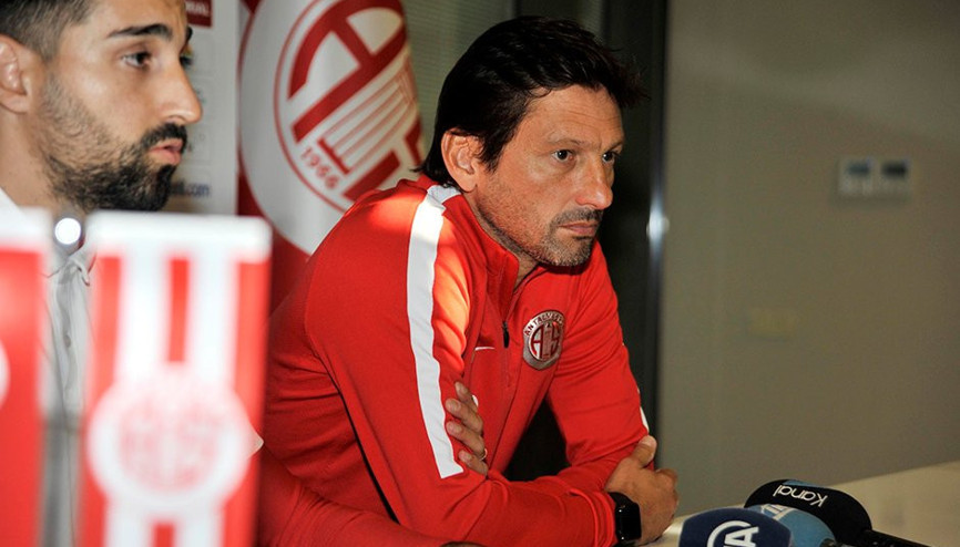 Son dakika... Leonardo dönemi son erdi