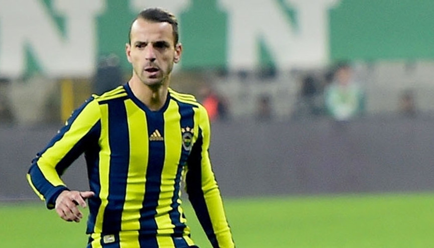 O an Soldado Bir anda yakaladı ve...