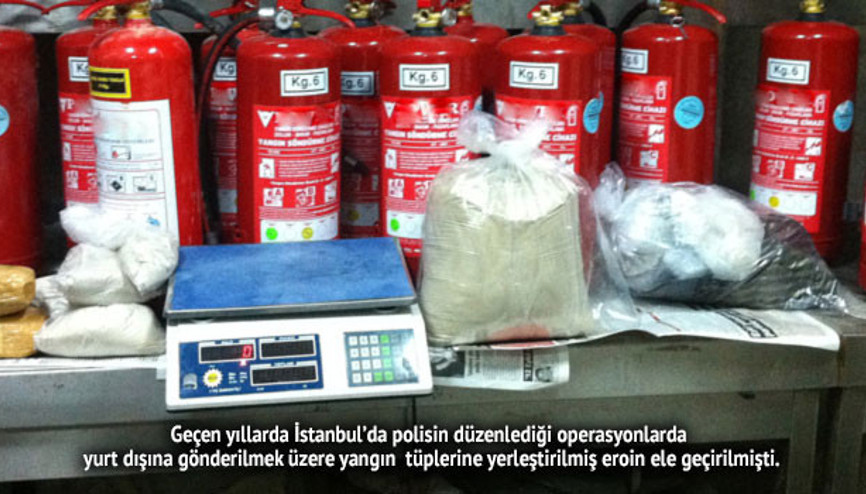 Yangın tüpünde eroin kaçırıyorlardı