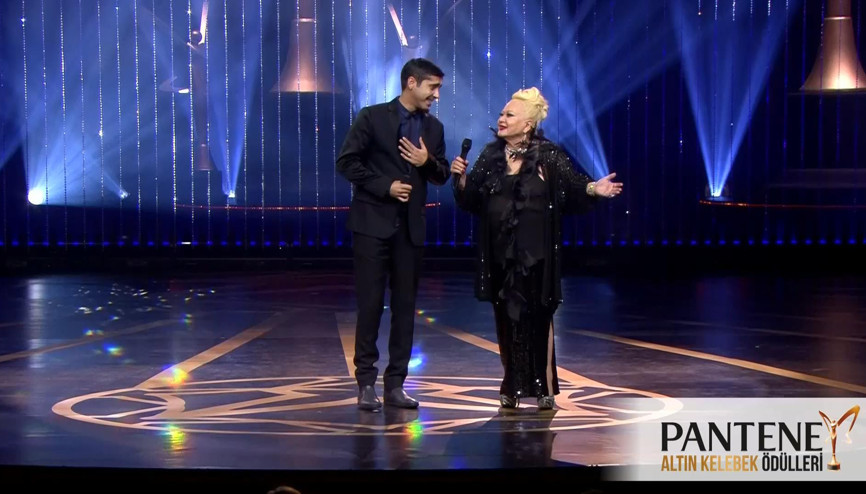 Muazzez Abacı - Ferman Akgül Pantene Altın Kelebek Ödül Töreninde sahne aldı