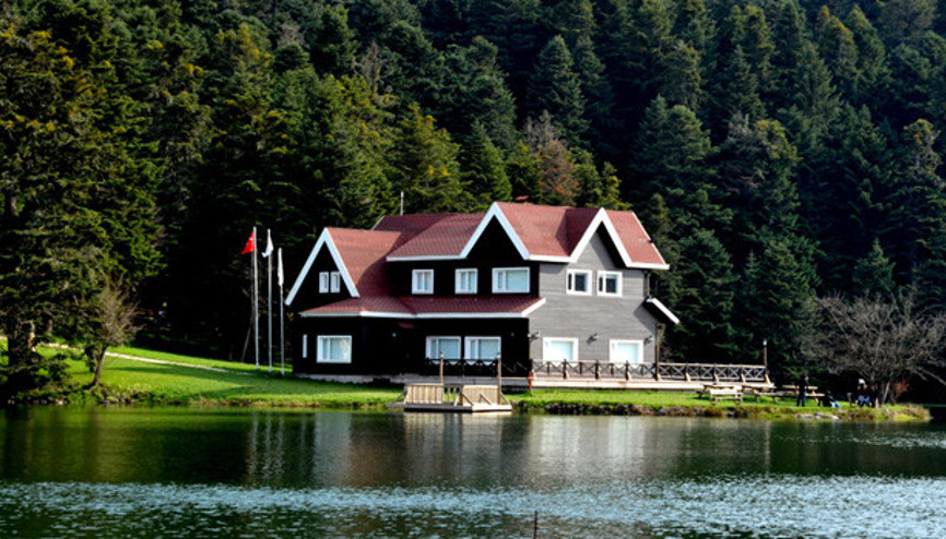 O evle fotoğraf çektirmeyen yok... Mangalcıya kapanacak