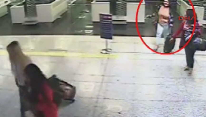 Brezilyalı kadının midesinde 52 prezervatif içinde 580 gram kokain bulundu