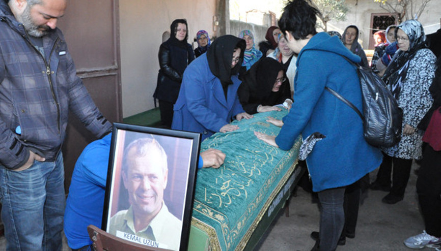 Vahşice öldürülmüştü... Annesi fenalaştı
