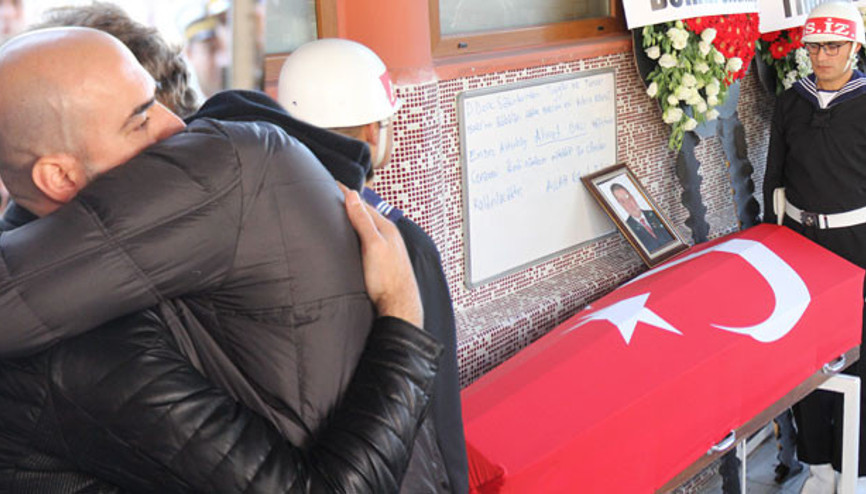 Toygar Işıklı’nın Kıbrıs gazisi babası toprağa verildi