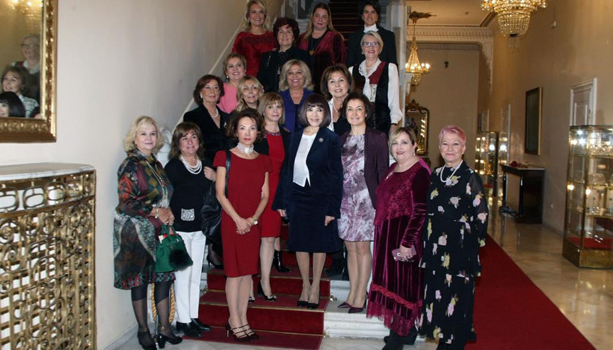 Tiyatro bana yol gösterdi