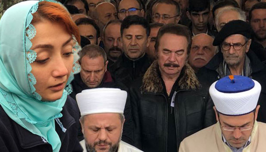 Dostuna acı veda