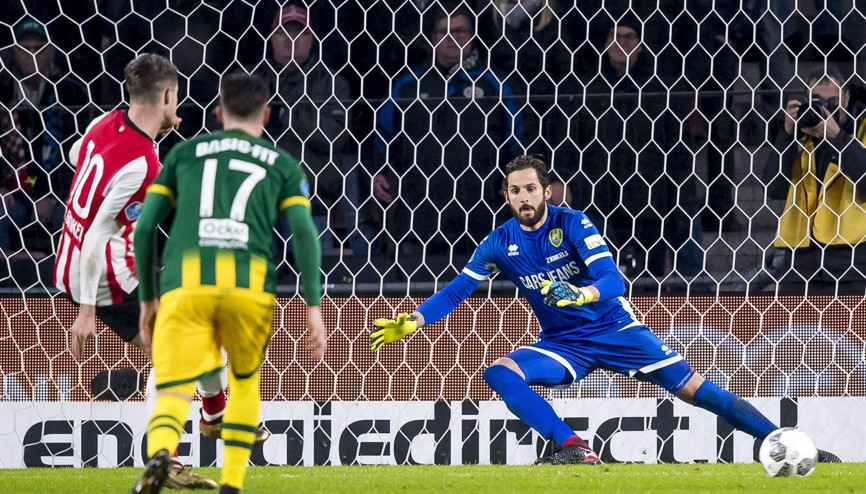 PSV zirvenin tek sahibi