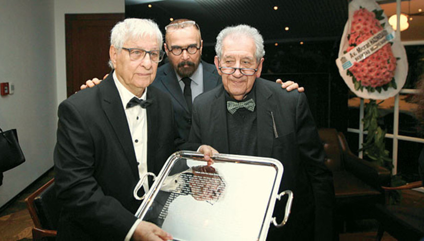 90ıncı yaşa sürpriz doğum günü