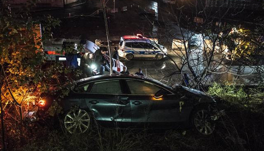 Virajı dönemeyince 100 metre aşağı uçtu