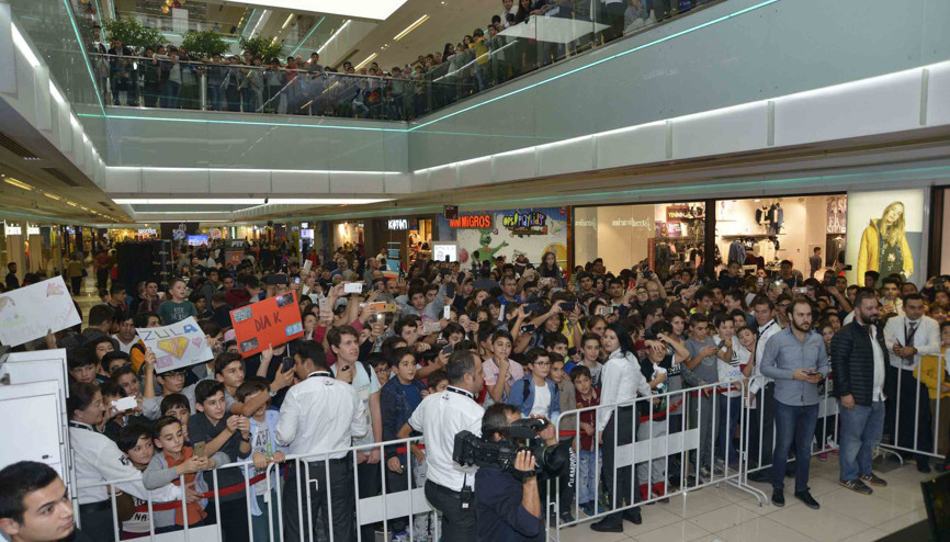 ZULA Roadshow İstanbulu sallamaya hazırlanıyor
