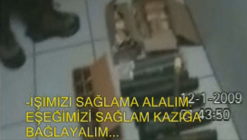 Ergenekon davasında çarpıcı görüntüler Ergenekon davasında çarpıcı görüntüler