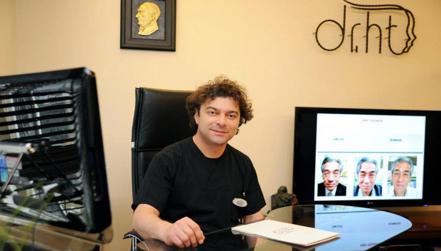 İğrenç tuzak Onlarca kadın göğüslerinin fotoğrafını attı