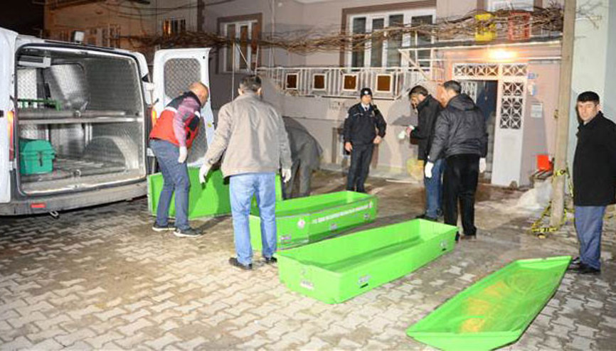 Aile faciası... Anne ve babasını öldüren çocuk intihar etti