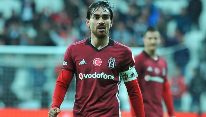 Veli Kavlak kararını verdi