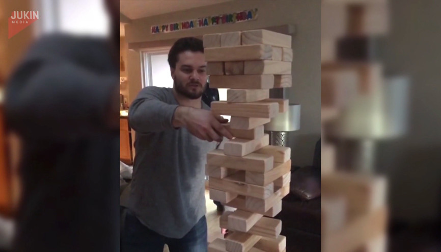 Şimdiye kadar yapılmış en muhteşem jenga hamlesi
