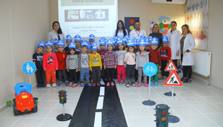 Çocuklara trafik eğitimi