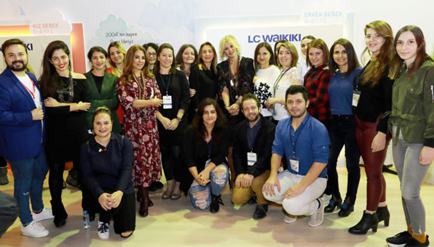 İBS anne bebek ve çocuk fuarına LC Waikikinin düzenlediği paneller damga vurdu