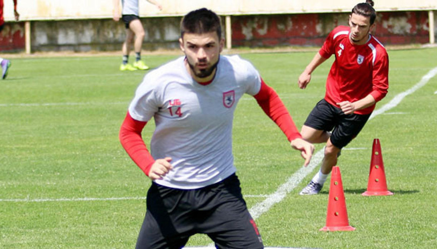 İKİ KULÜP ‘HOLLANDALI HASAN’IN PEŞİNDE