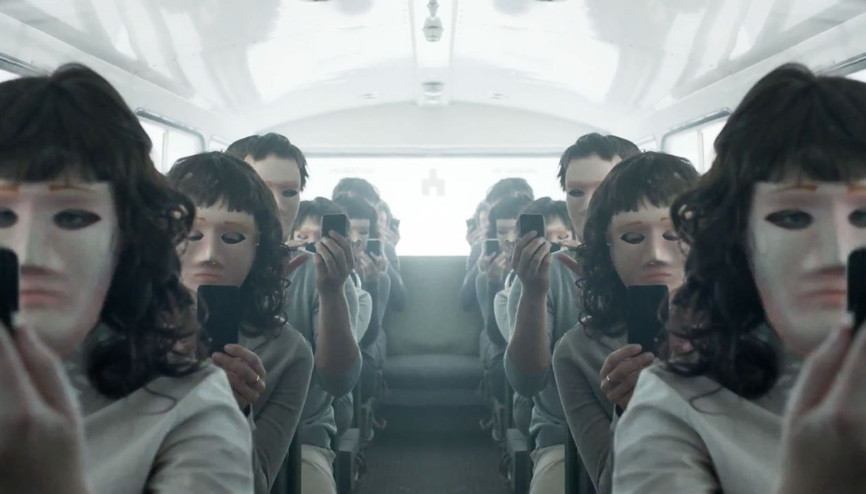 Black Mirror 4. sezon başladı mı Black Mirror nasıl izlenir Black Mirror 4. sezon başladı mı Black Mirror nasıl izlenir