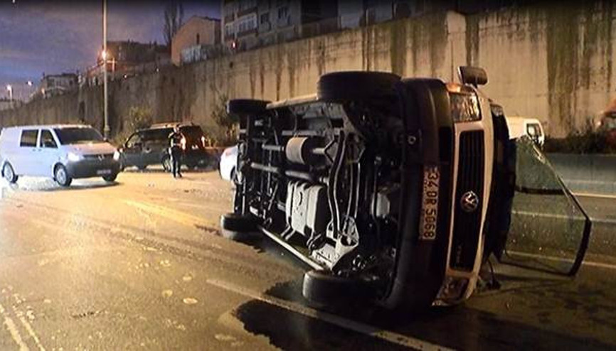İstanbul trafiğini kilitleyen kaza