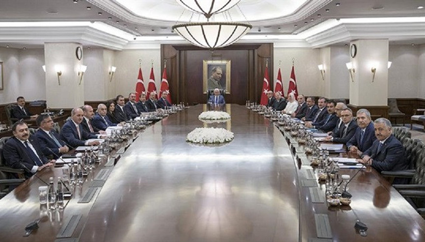 Kabinede erken revizyon beklentisi