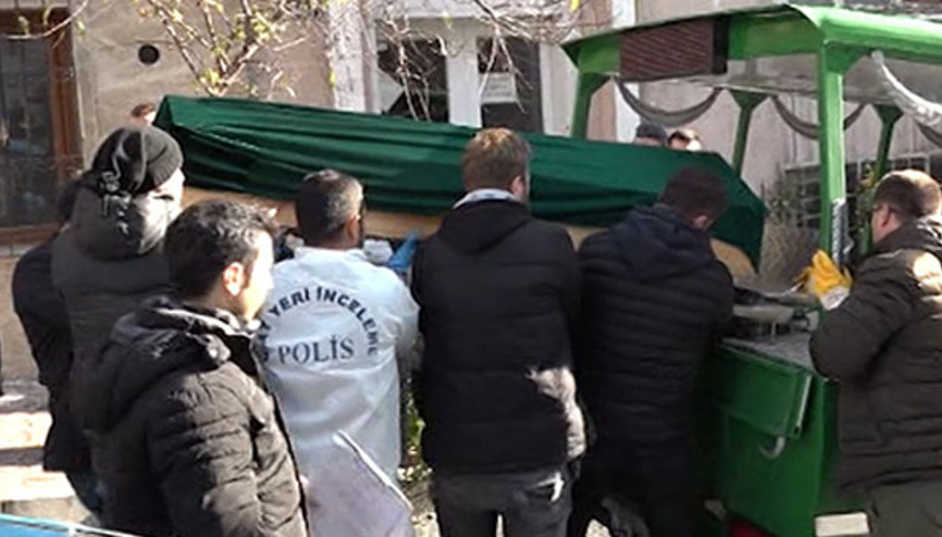 Beyoğlunda bir polis evinde ölü bulundu Beyoğlunda bir polis evinde ölü bulundu