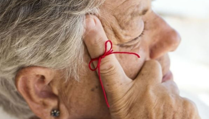 Demans hastalığı nedir Alzheimer ile Demans aynı şey mi Demans hastalığı nedir Alzheimer ile Demans aynı şey mi