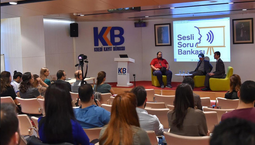 Engelliler üniversiteye Sesli Soru Bankası’yla hazırlandı