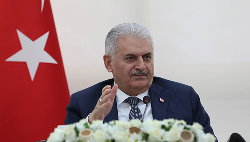 Başbakanla gazeteciler arasında gülümseten diyaloglar