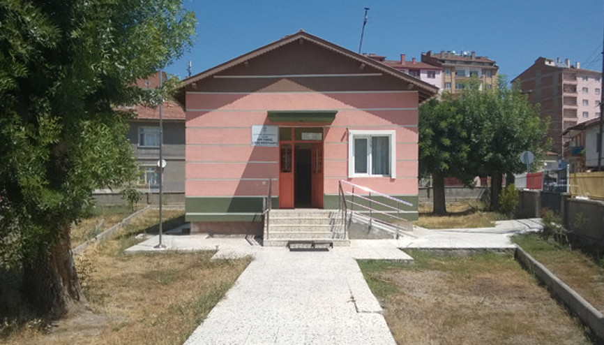 Osmanlı subayının kütüphanesine yıkım kararı tepki çekti