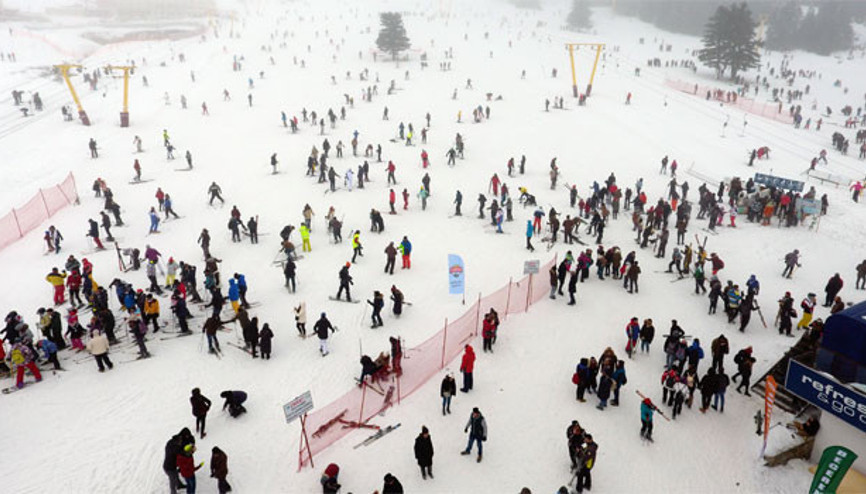 Hafta sonu doldu, kuyruklar oluştu...