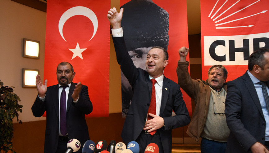 Ümit Kocasakal CHP Genel Başkanlığına aday oldu