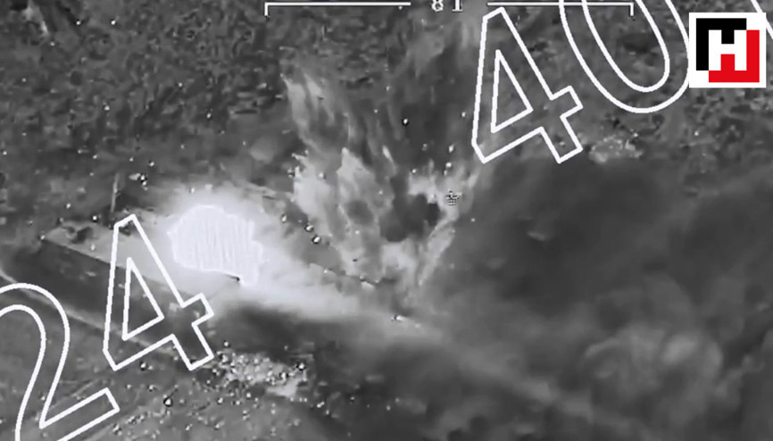 Afrinde PKKnın silah ve mühimmat deposu böyle vuruldu