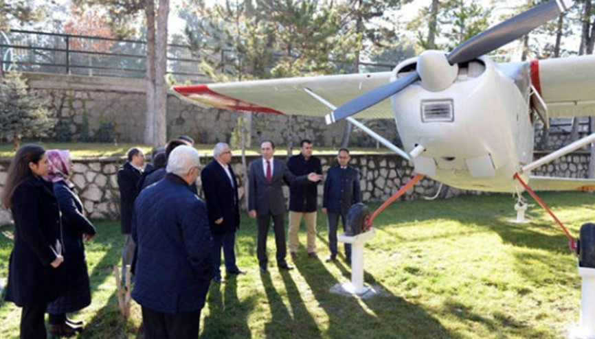 Üniversiteden hava ulaşımına önem