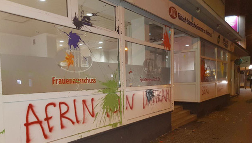 PKK/PYD Avrupa’da camileri hedef aldı