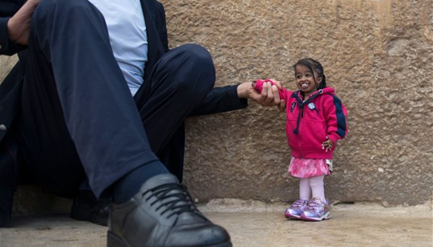 Dünyanın en uzun adamı ve en kısa kadını buluştu