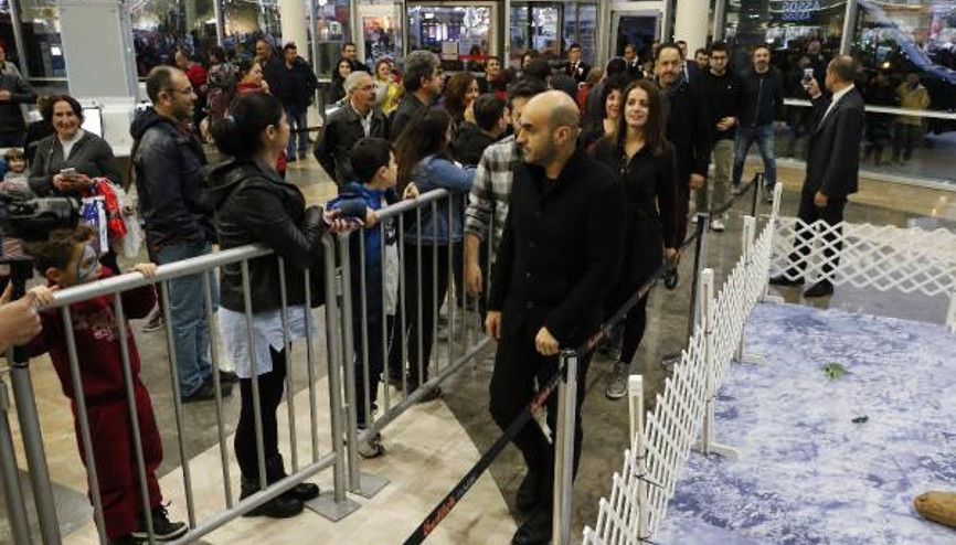 Ölümlü Dünya filminin Antalya galası yapıldı