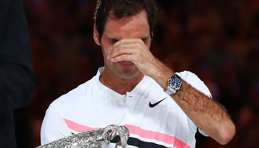 Şampiyon Federer gözyaşlarını tutamadı