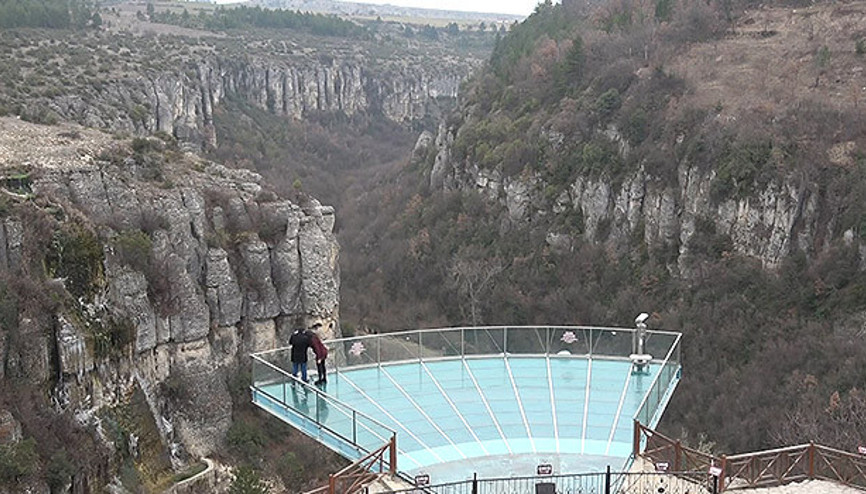 Karabük’te 400 bin kişi Kristal Terastan kanyonu izledi