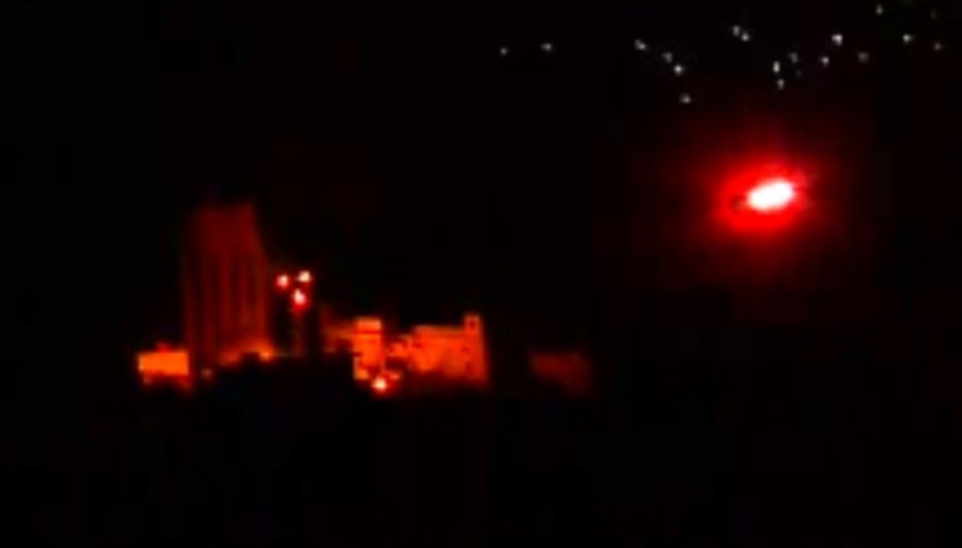 Teröristlerin karargah olarak kullandığı ev alev topuna döndü